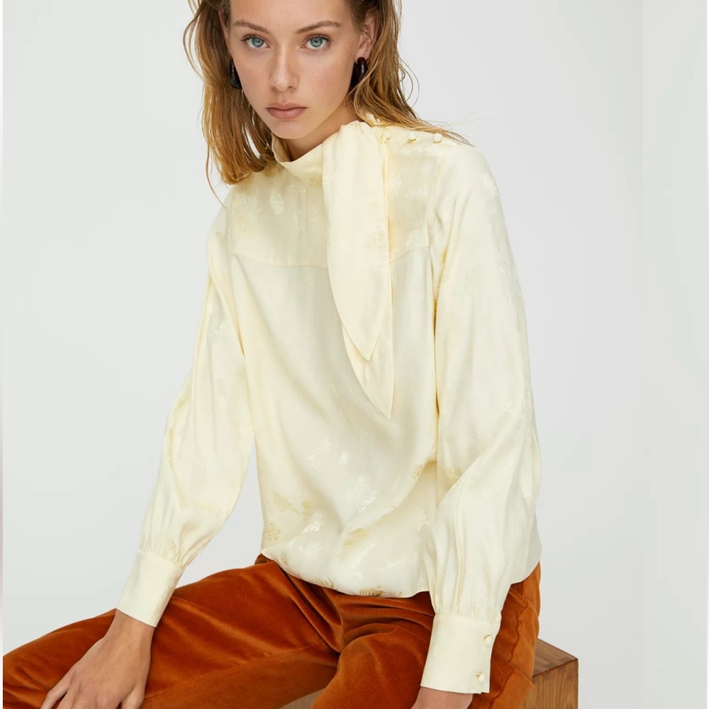 Aritza Wilfred yellow Trapeze Blouse size large